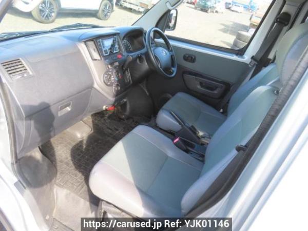 Used 2017 AT toyota townace-van S402M Image[16]