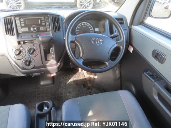 Used 2017 AT toyota townace-van S402M Image[24]