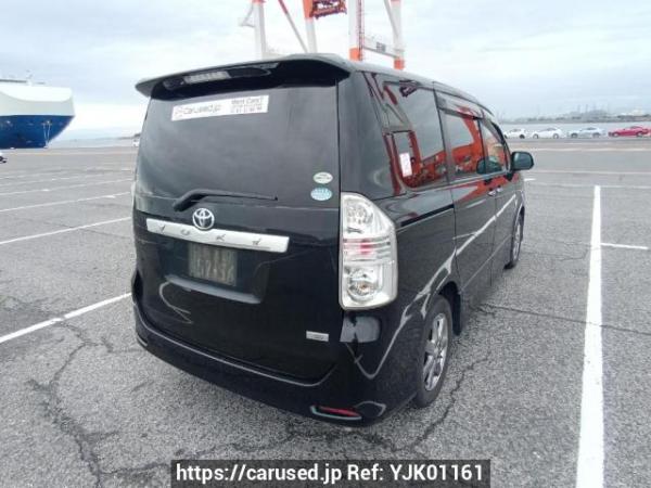 Used 2010 AT toyota voxy ZRR70W Image[6]