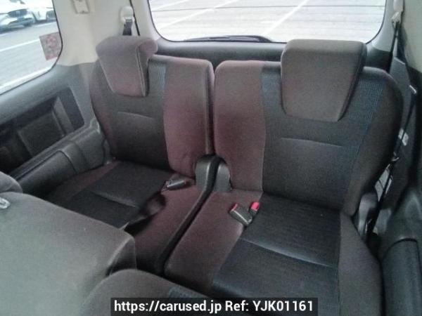 Used 2010 AT toyota voxy ZRR70W Image[16]