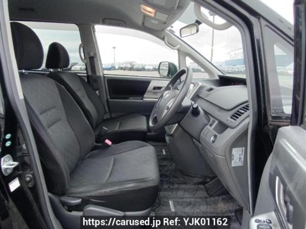 Used 2008 AT toyota noah ZRR70W Image[12]