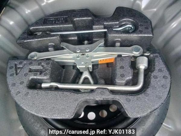 Used 2013 AT nissan note E12 Image[41]