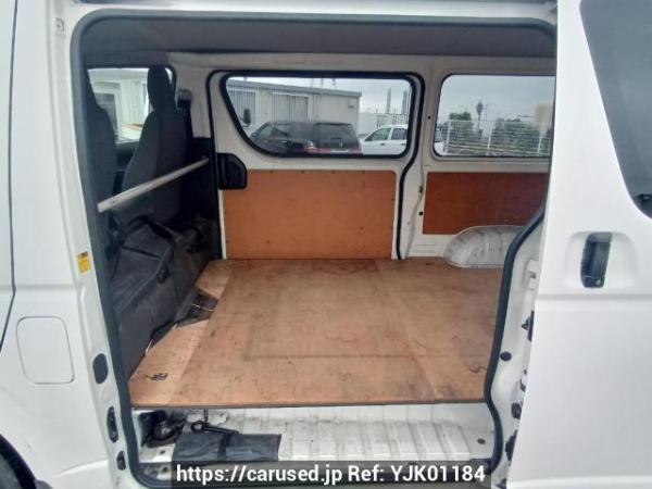 Used 2011 AT toyota regiusace-van KDH201V Image[16]