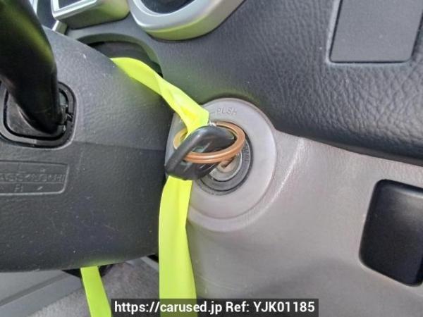 Used 2004 AT toyota hilux-surf RZN215W Image[26]