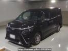 Toyota Voxy ZWR80W