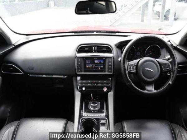 Used 2016 AT jaguar f-pace null Image[9]