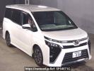 Toyota Voxy ZRR85W