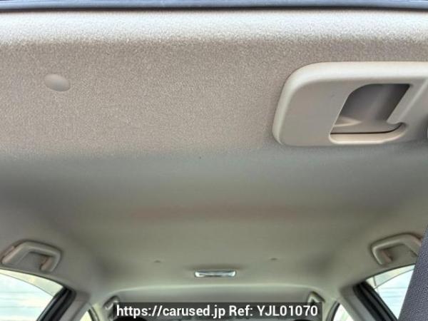 Used 2017 AT toyota aqua NHP10 Image[12]