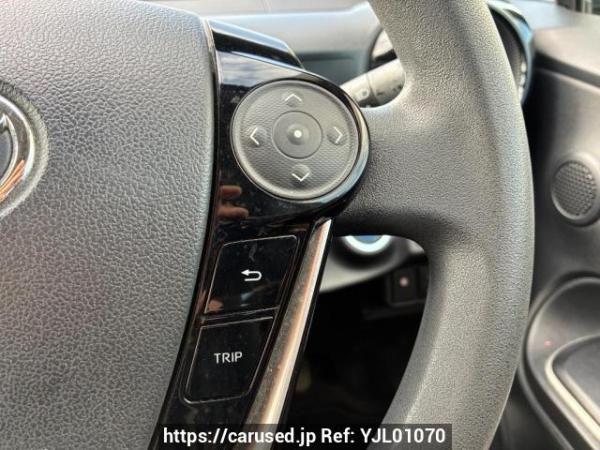 Used 2017 AT toyota aqua NHP10 Image[24]