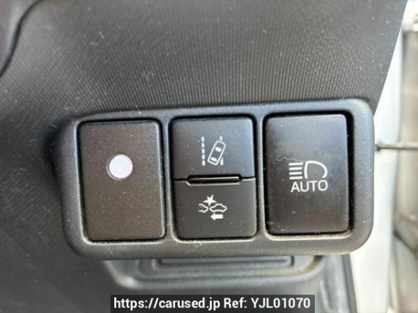 Used 2017 AT toyota aqua NHP10 Image[29]