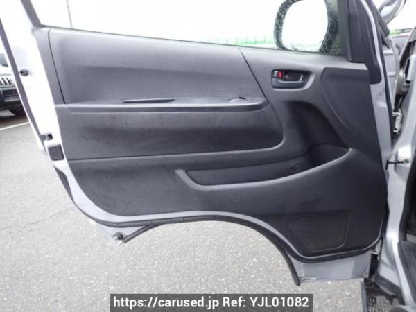 Used 2017 AT toyota regiusace-van TRH200V Image[15]