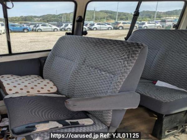 Used 2001 AT toyota hiace-wagon RZH111G Image[11]