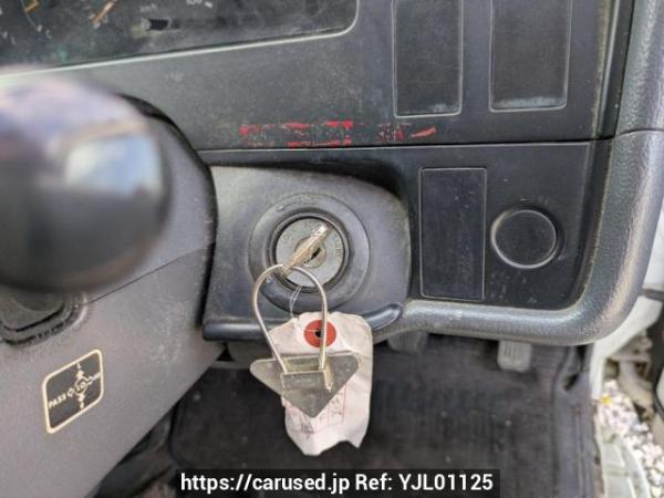 Used 2001 AT toyota hiace-wagon RZH111G Image[18]