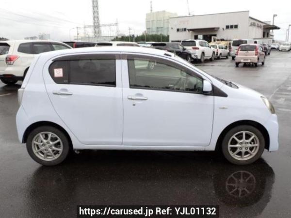 Used 2013 AT toyota pixis-epoch LA300A Image[7]