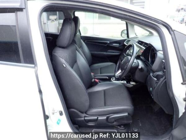 Used 2015 AT honda fit GP5 Image[12]