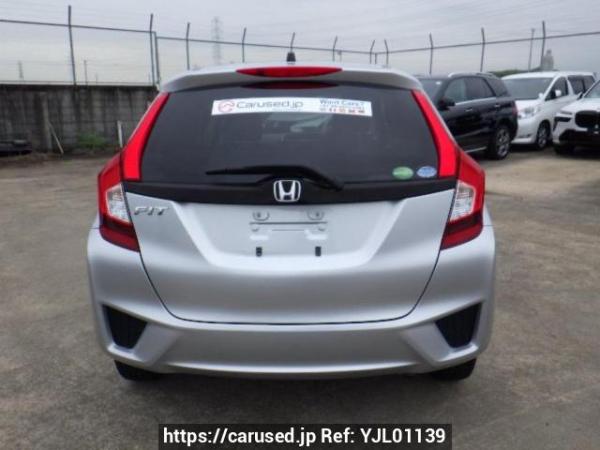 Used 2015 AT honda fit GK4 Image[5]