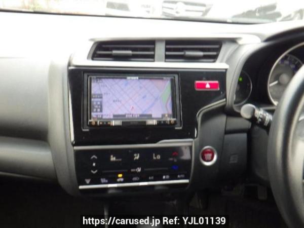 Used 2015 AT honda fit GK4 Image[17]