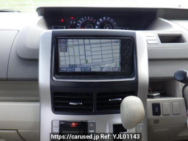 Used 2008 AT toyota noah ZRR70G Image[18]