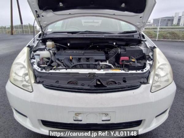Used 2004 AT toyota wish ZNE10G Image[9]