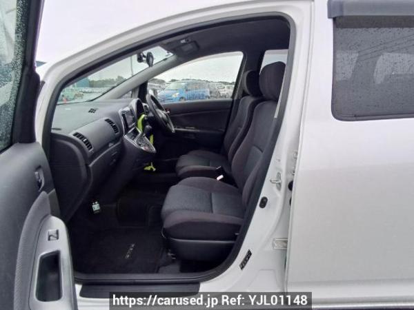 Used 2004 AT toyota wish ZNE10G Image[14]