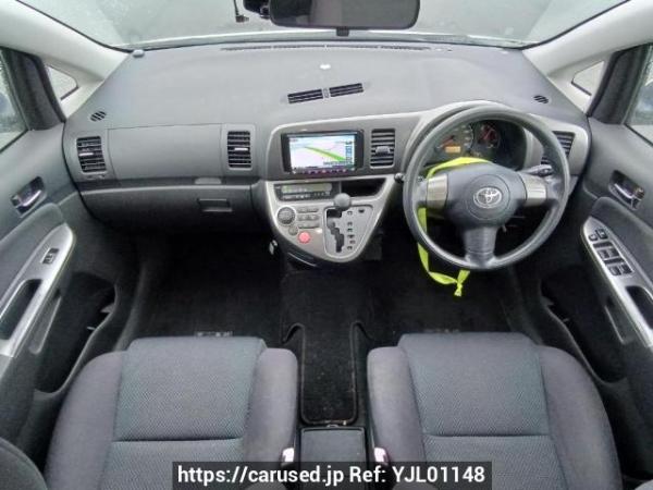 Used 2004 AT toyota wish ZNE10G Image[18]