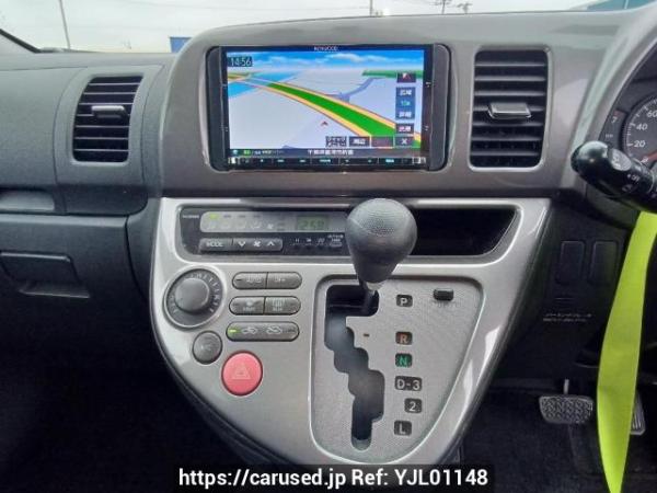 Used 2004 AT toyota wish ZNE10G Image[23]