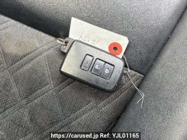 Used 2014 AT toyota harrier ZSU60W Image[26]