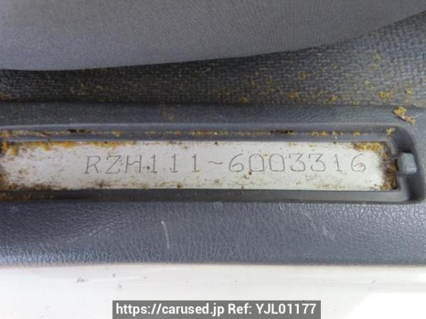 Used 2000 AT toyota hiace-wagon RZH111G Image[12]