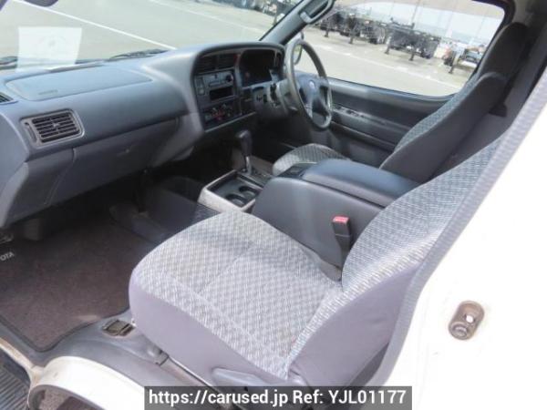 Used 2000 AT toyota hiace-wagon RZH111G Image[15]
