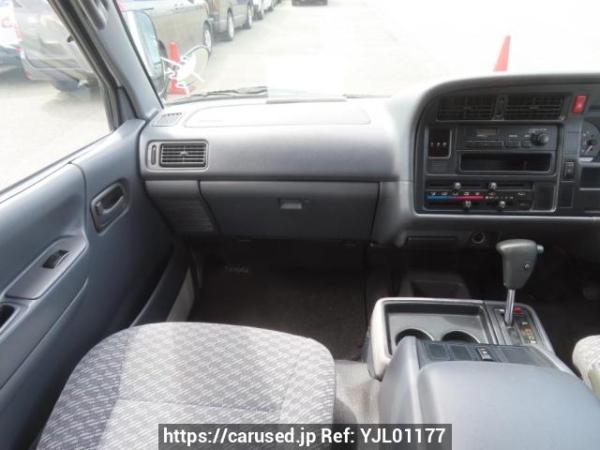 Used 2000 AT toyota hiace-wagon RZH111G Image[22]