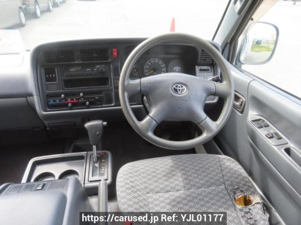 Used 2000 AT toyota hiace-wagon RZH111G Image[23]
