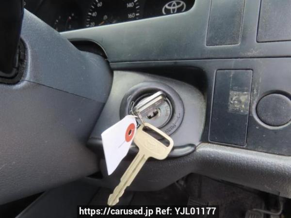 Used 2000 AT toyota hiace-wagon RZH111G Image[29]