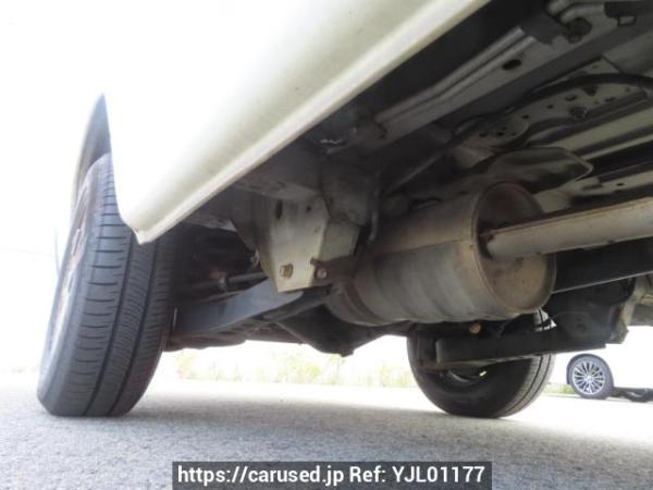 Used 2000 AT toyota hiace-wagon RZH111G Image[38]