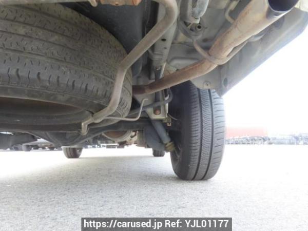 Used 2000 AT toyota hiace-wagon RZH111G Image[40]