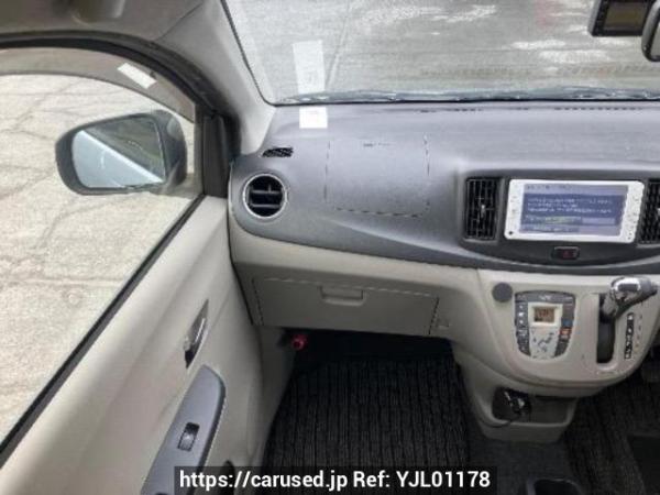 Used 2013 AT toyota pixis-epoch LA300A Image[16]