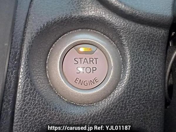 Used 2012 AT nissan note E12 Image[25]