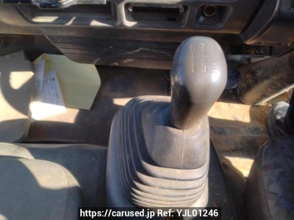 Used 2000 MT isuzu juston NRR35C3 Image[18]