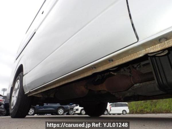 Used 2004 AT toyota hiace-van KDH205V Image[31]