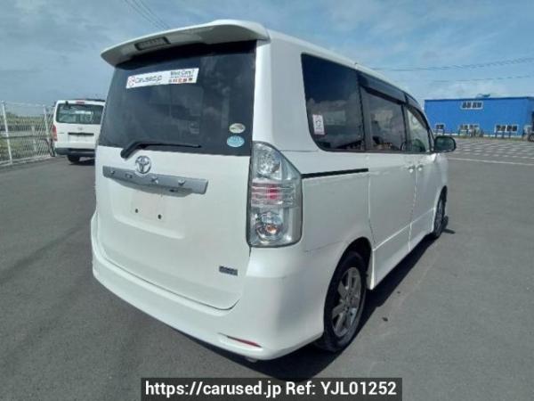 Used 2009 AT toyota voxy ZRR70W Image[6]