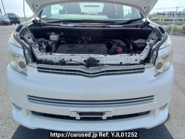 Used 2009 AT toyota voxy ZRR70W Image[9]