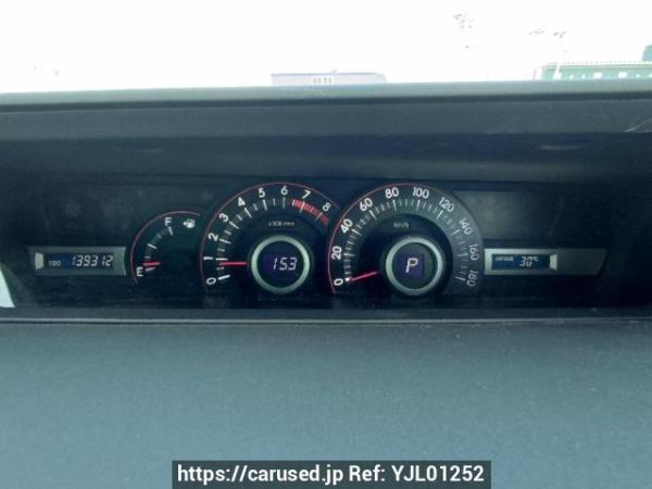 Used 2009 AT toyota voxy ZRR70W Image[25]