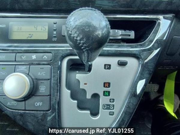 Used 2007 AT toyota wish ZNE10G Image[24]