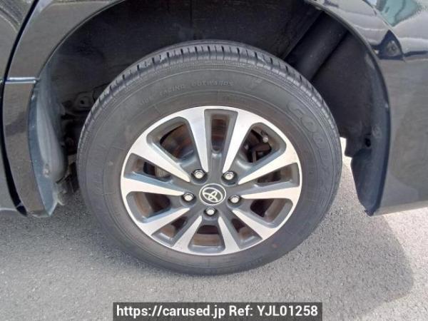 Used 2009 AT toyota voxy ZRR70W Image[32]