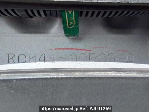 Used 2001 AT toyota hiace-regius RCH41W Image[11]