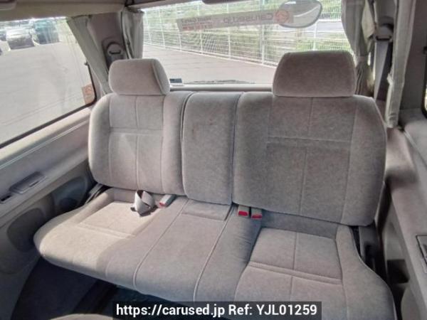 Used 2001 AT toyota hiace-regius RCH41W Image[16]