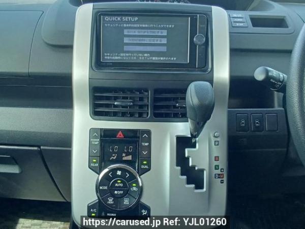 Used 2013 AT toyota noah ZRR70G Image[20]