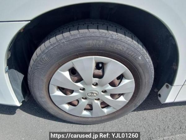 Used 2013 AT toyota noah ZRR70G Image[30]