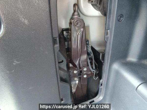 Used 2013 AT toyota noah ZRR70G Image[43]