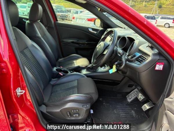 Used 2012 AT alfa-romeo giulietta 940141 Image[9]
