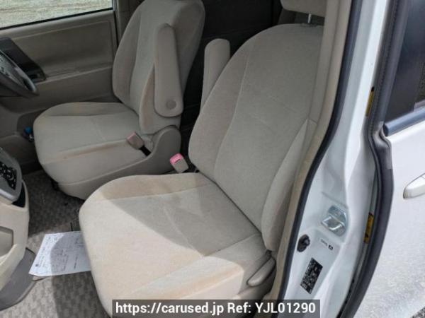 Used 2010 AT toyota noah ZRR70G Image[10]